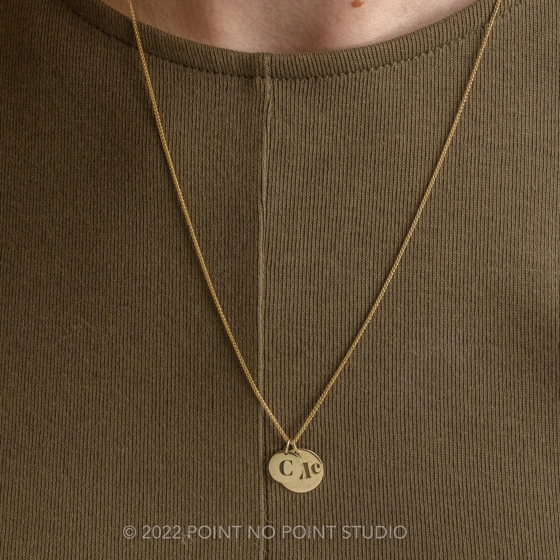 14k Gold Engraved Alouette Single Initial Small Round Charm