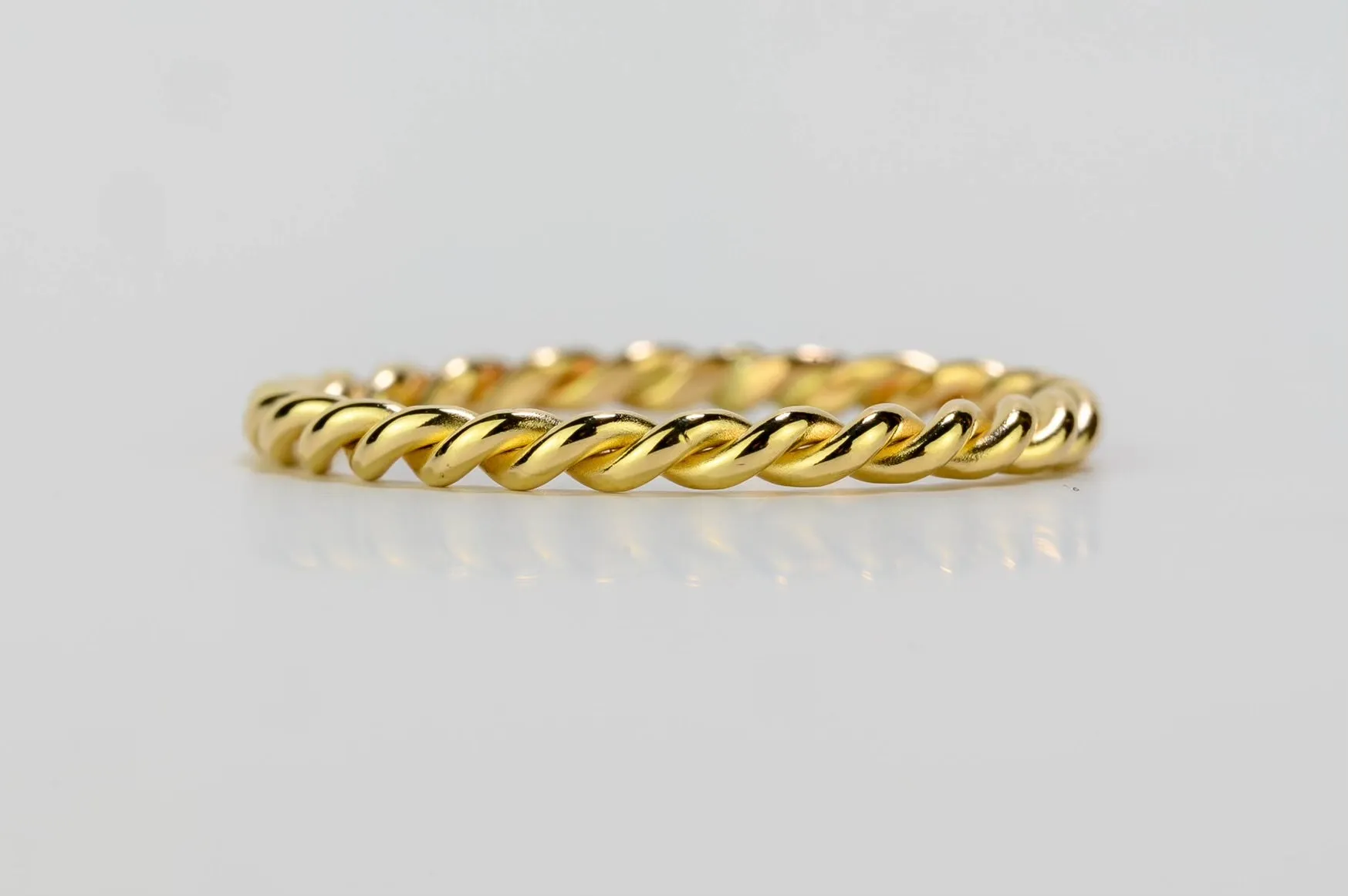 14k Twisted Cable Band