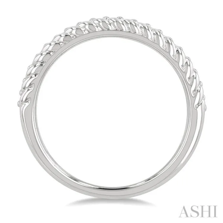 1/5 ctw Rope Border Round Cut Diamond Fashion Band in 14K White Gold