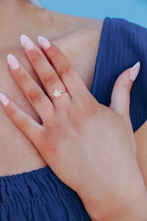 All In Bloom Flower Ring - Gold