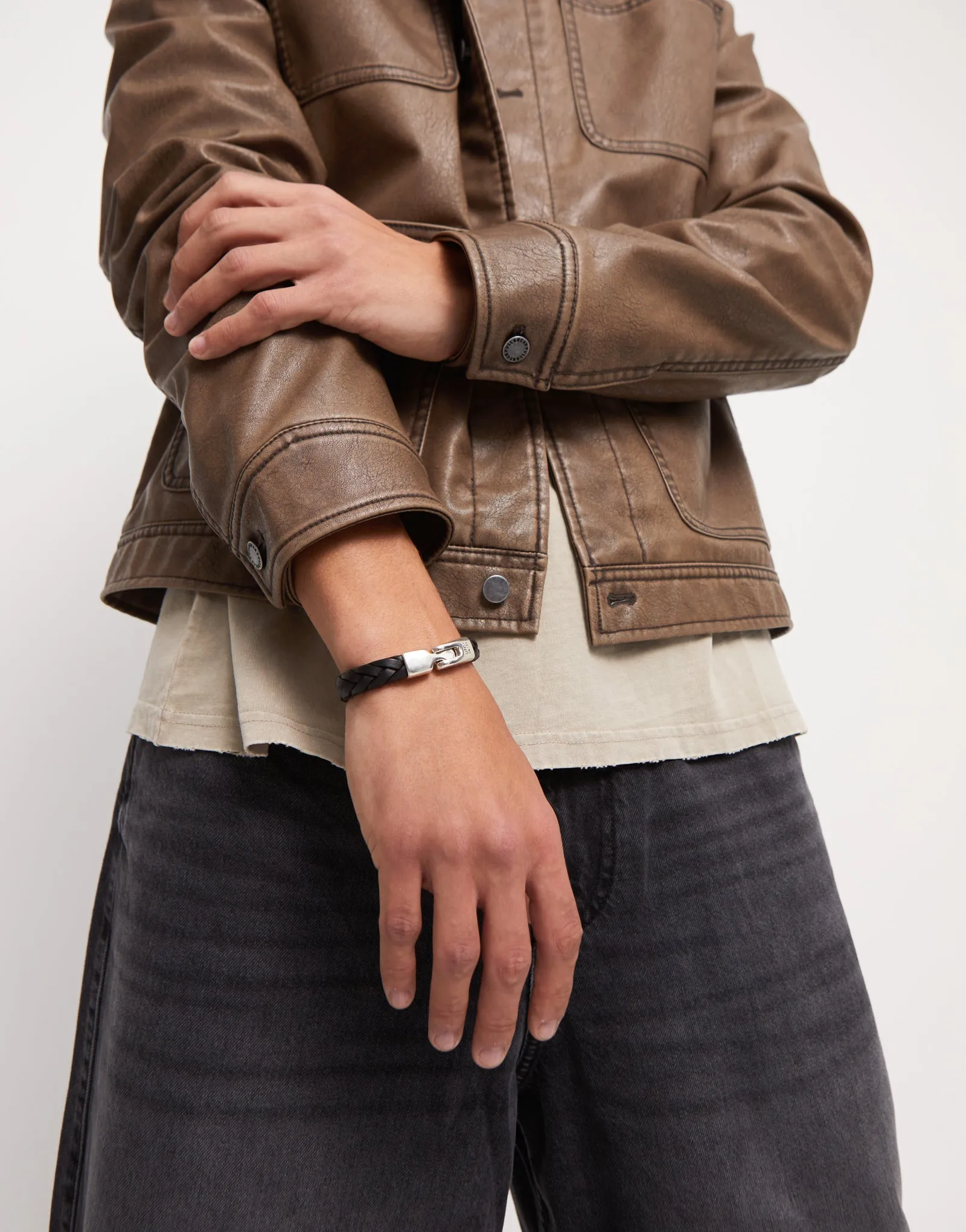 Black braided leather bracelet (silver)