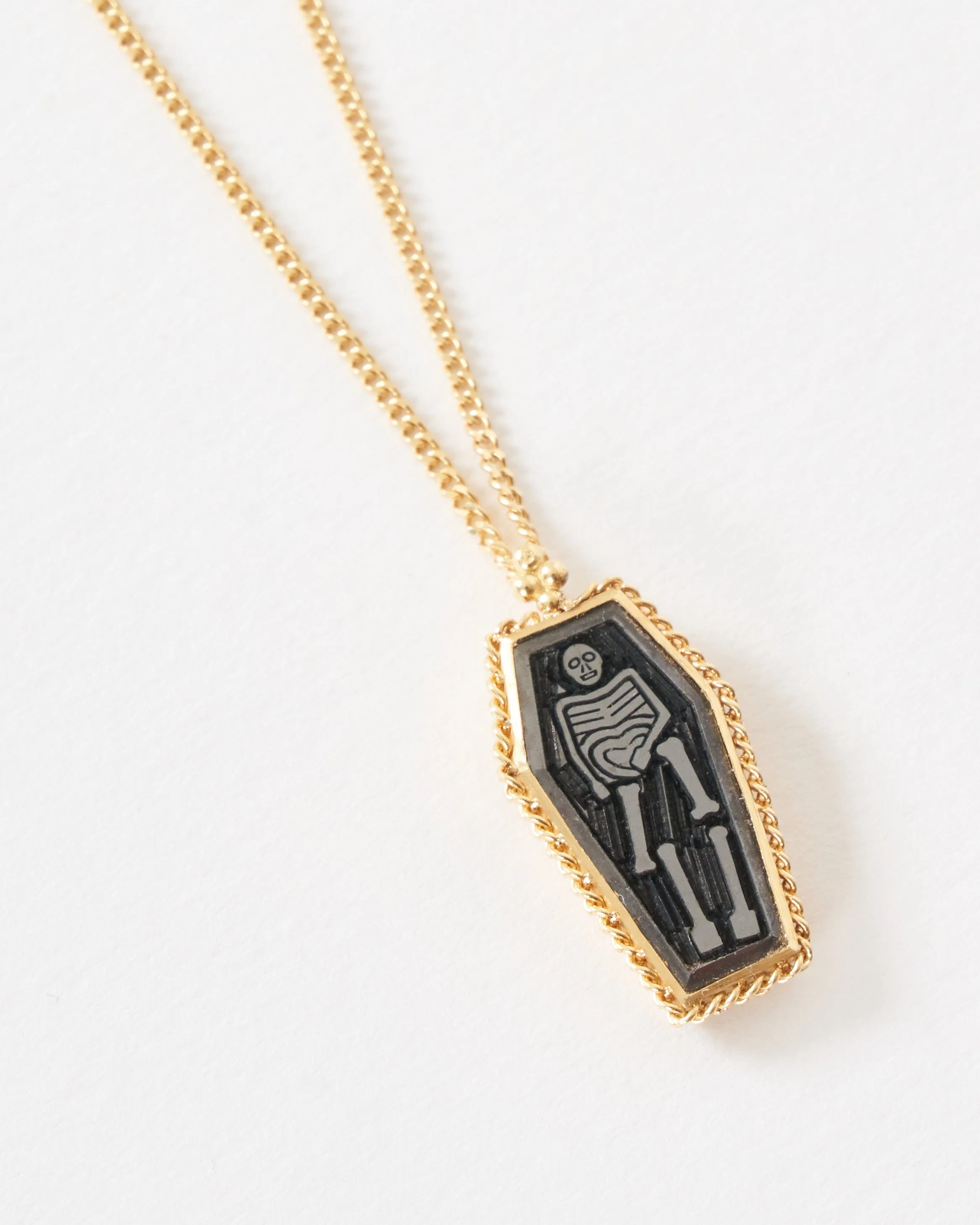 black diamond necklace
