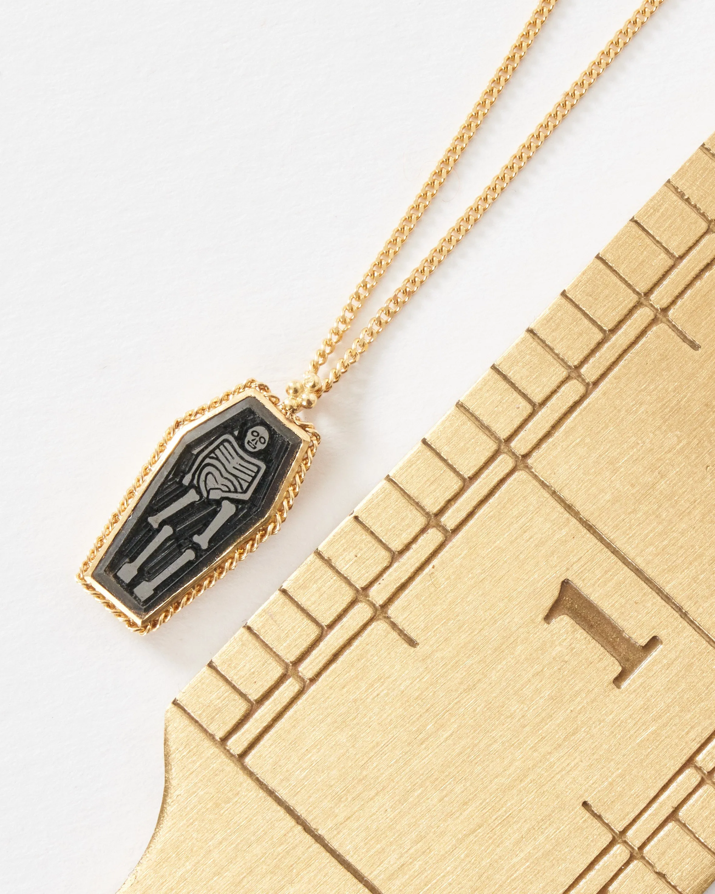 black diamond necklace