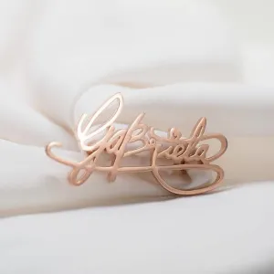 BROOCHES