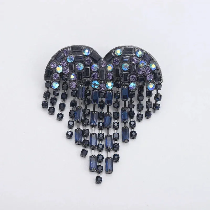 Dmari Designer Luxury Jewelry For Clothing Blood Black Rhinestone Heart Shape Lapel Pins Long Thread Tassel Brooch Women Brooch