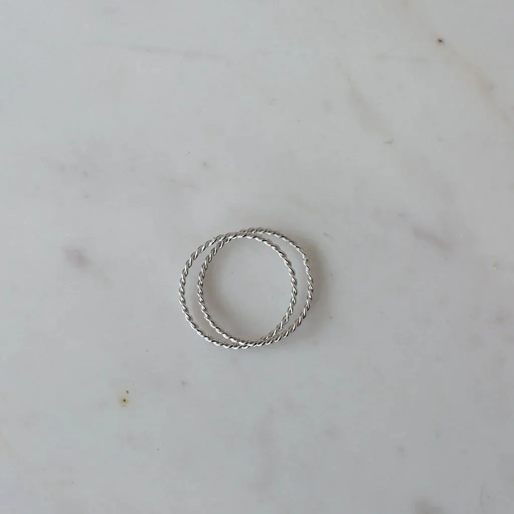 Double Twist Band | Silver