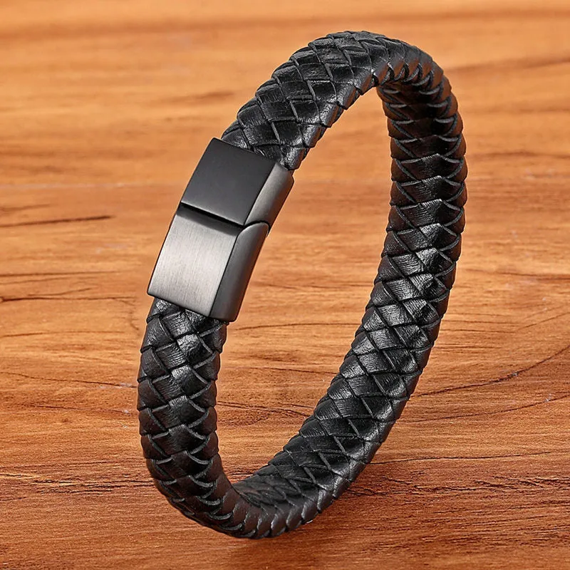Fashion Stainless Steel Charm Magnetic  Men Leather Bracelet