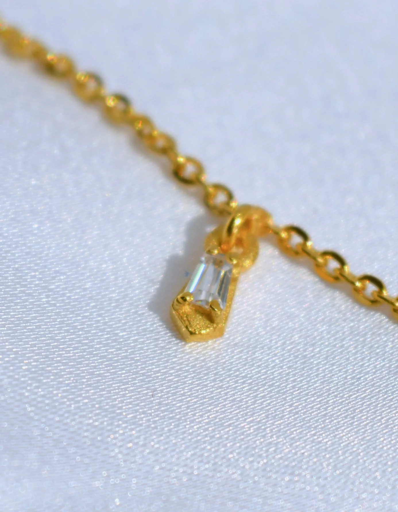 Floating Stones Necklace