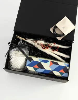 Gentleman's Retreat Gift Box | Curated Gift Box
