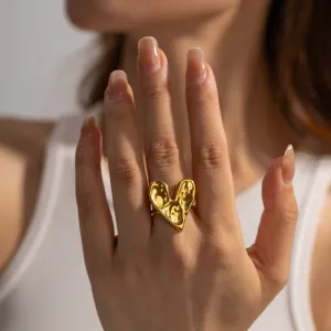 Hearted Ring