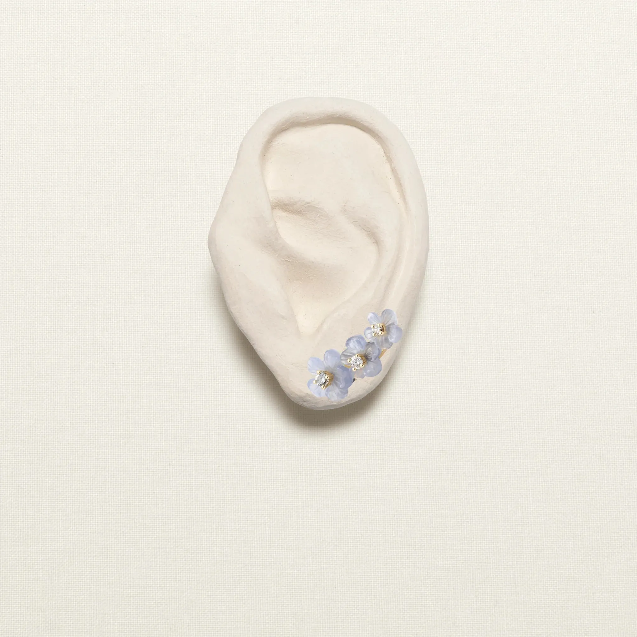 Island Flower Garden Ear Climber Chalcedony