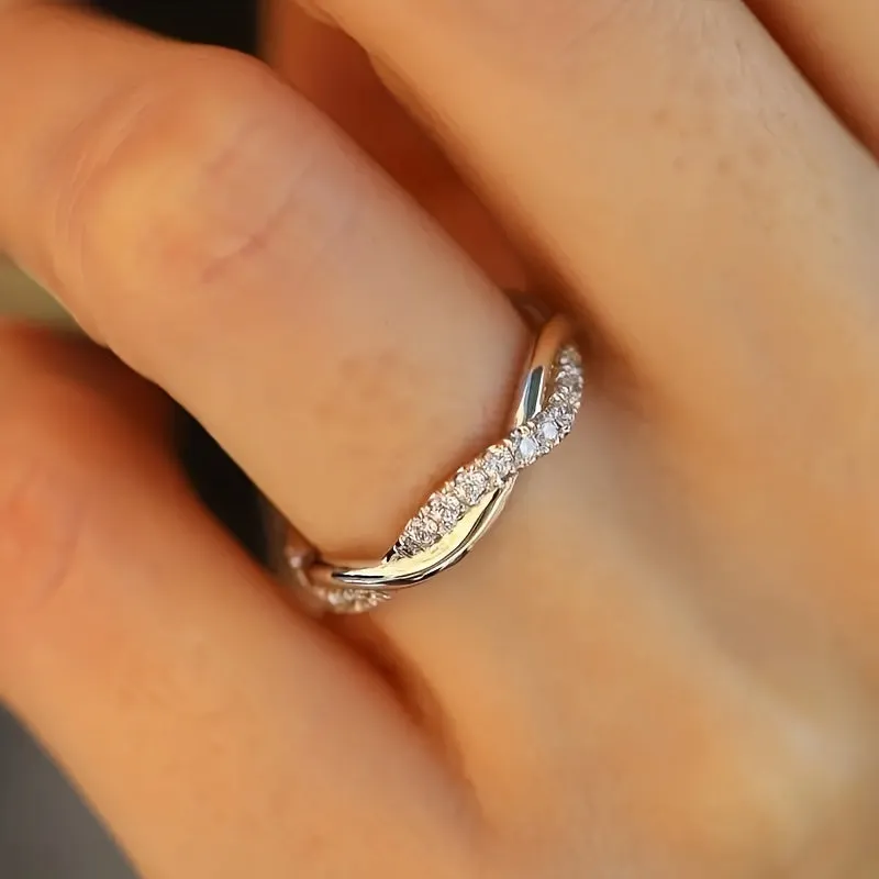 Men's Wave Pattern Zircon Inlaid Twist Vine Ring Size 5-10