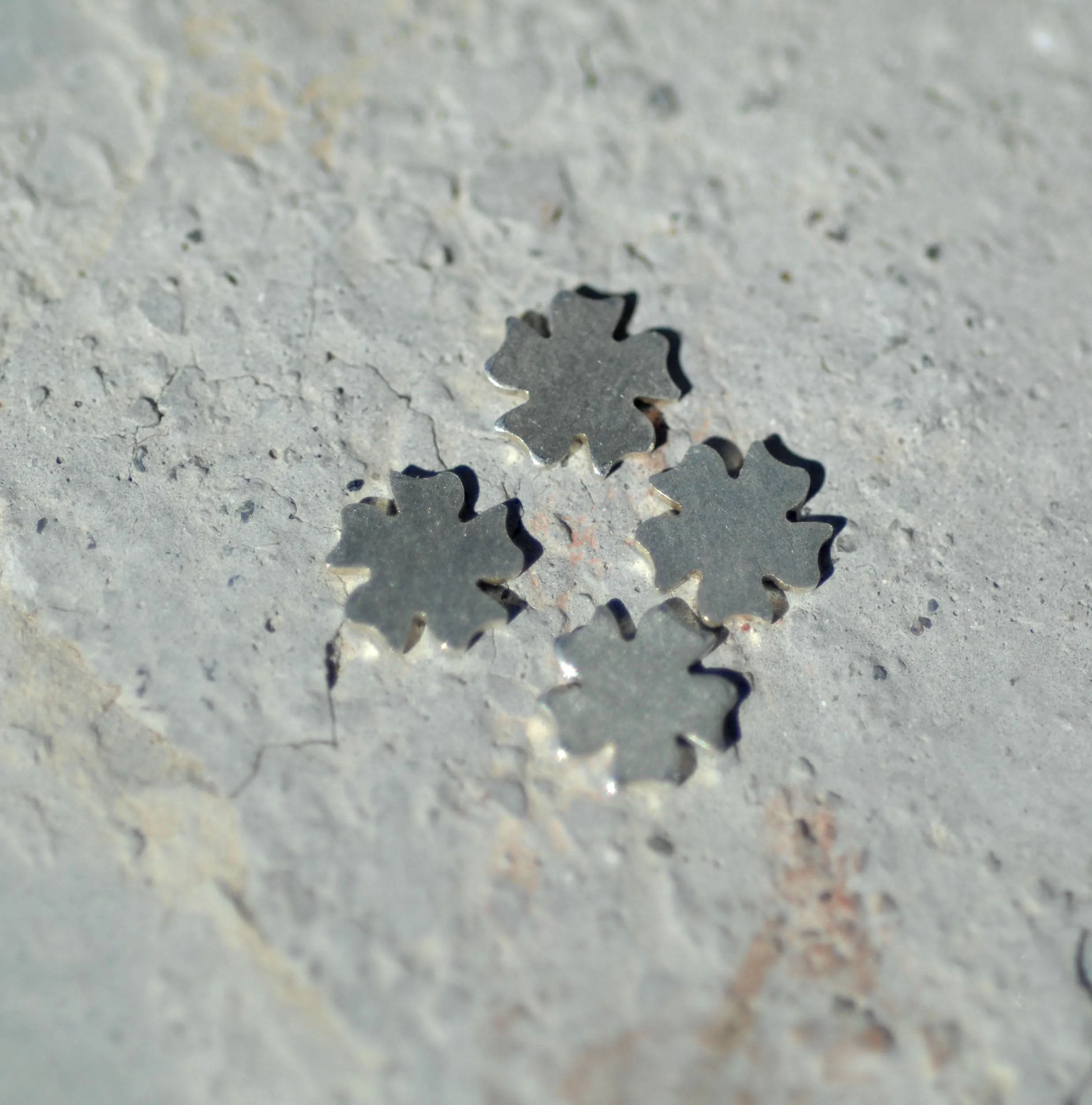 Most Tiny Metal Hibiscus Flower Mini Blanks