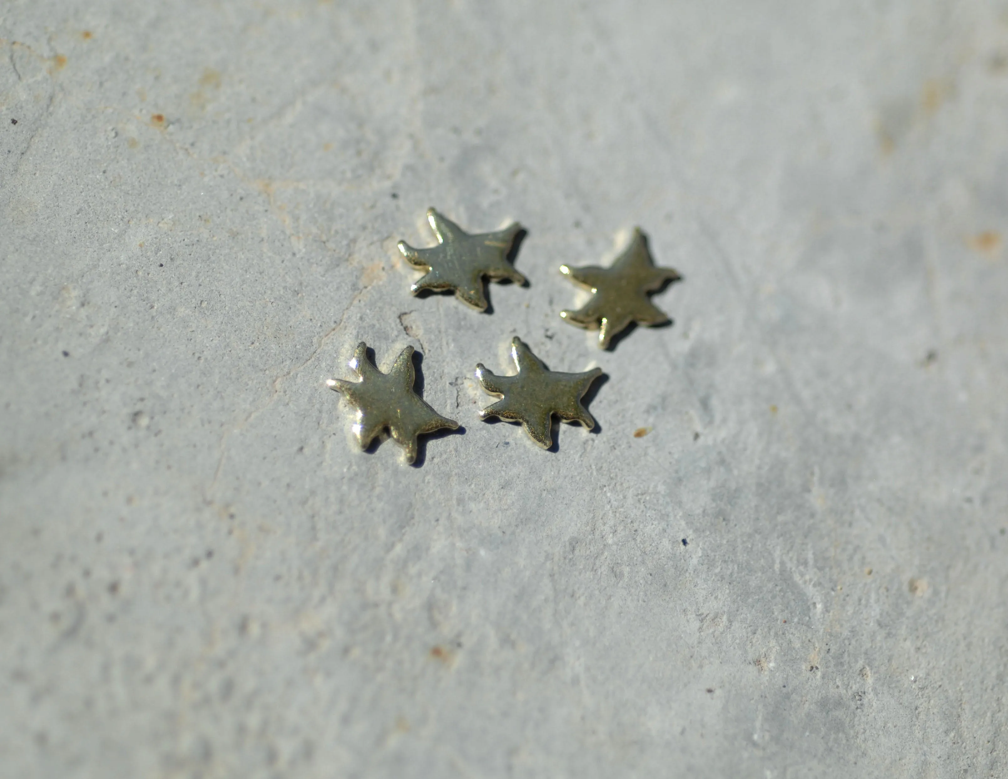 Most Tiny Metal Organic Lily Flower Mini Blanks