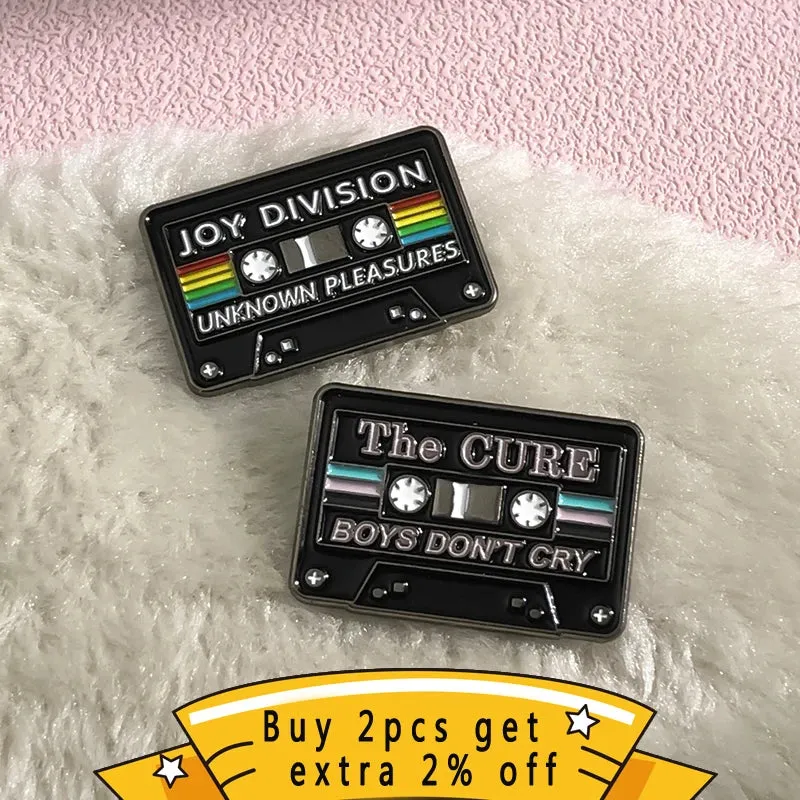 Music Tape Card Enamel Pins Custom Retro Tapes CD Badges Brooches Pleasures Punk Jewelry Metal Gifts To Music Students Wholesale