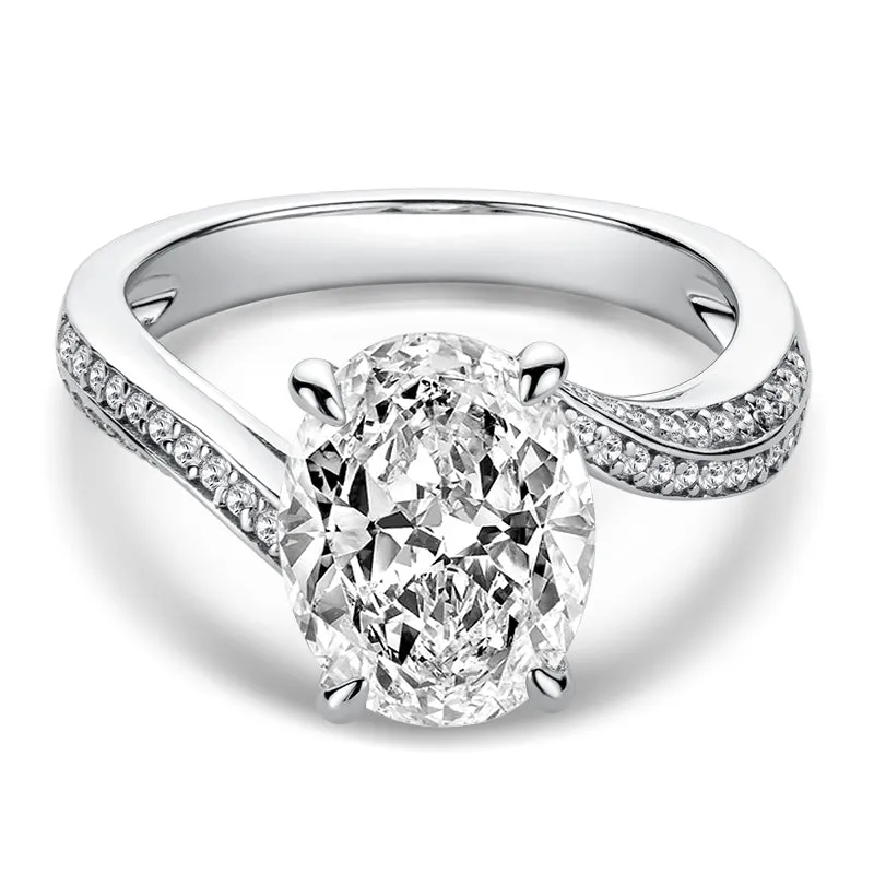 Oval Cut Moissanite Diamond Twisted Ring