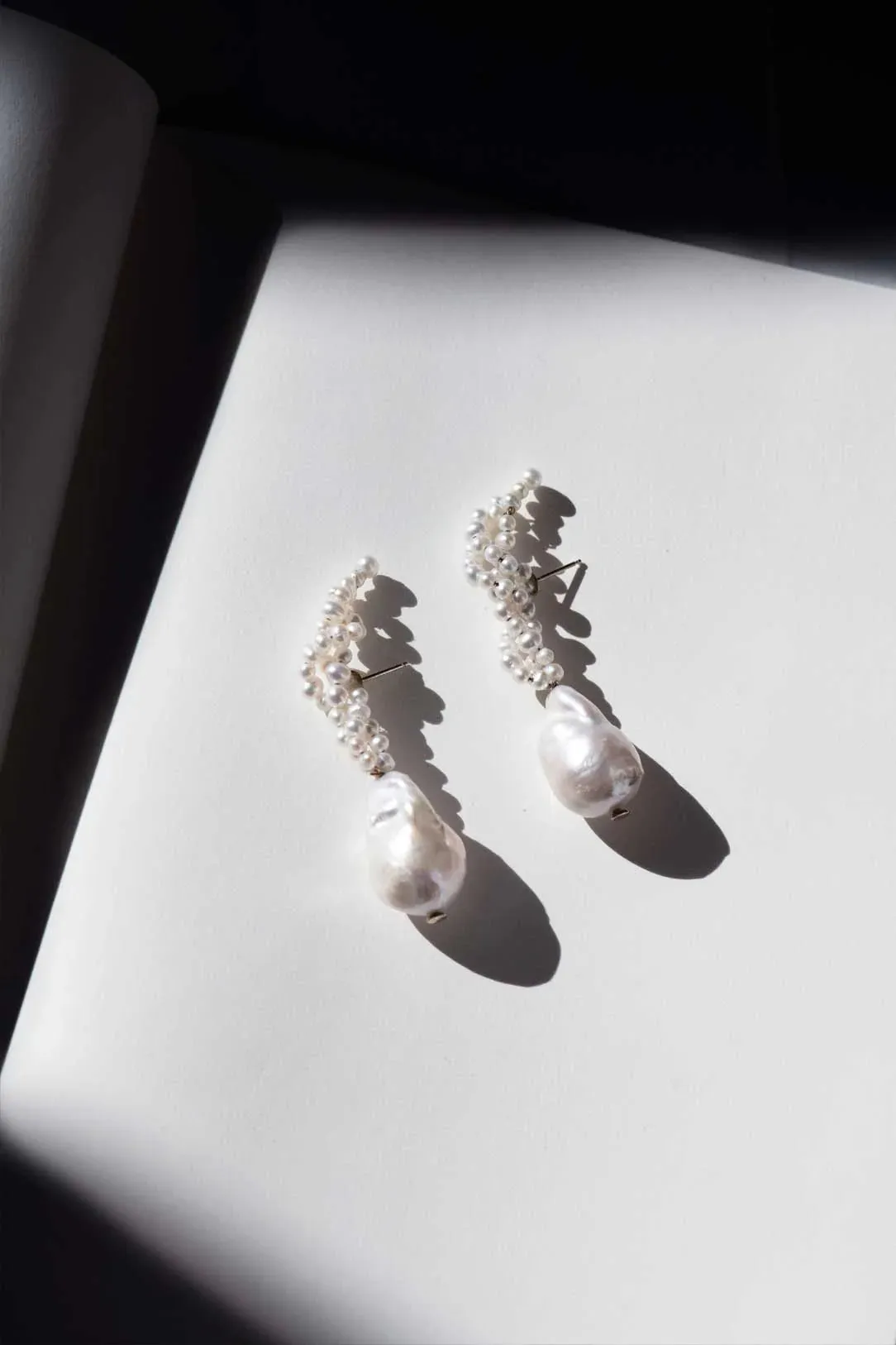 P15 Gotcha pearl and recycled gold vermeil earrings