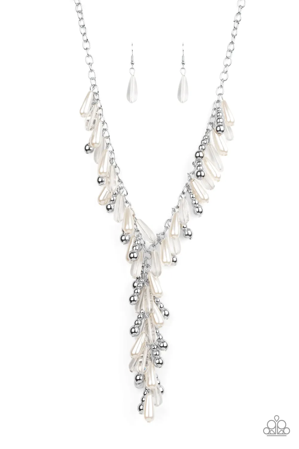 Paparazzi - Dripping With DIVA-ttitude - White Necklace