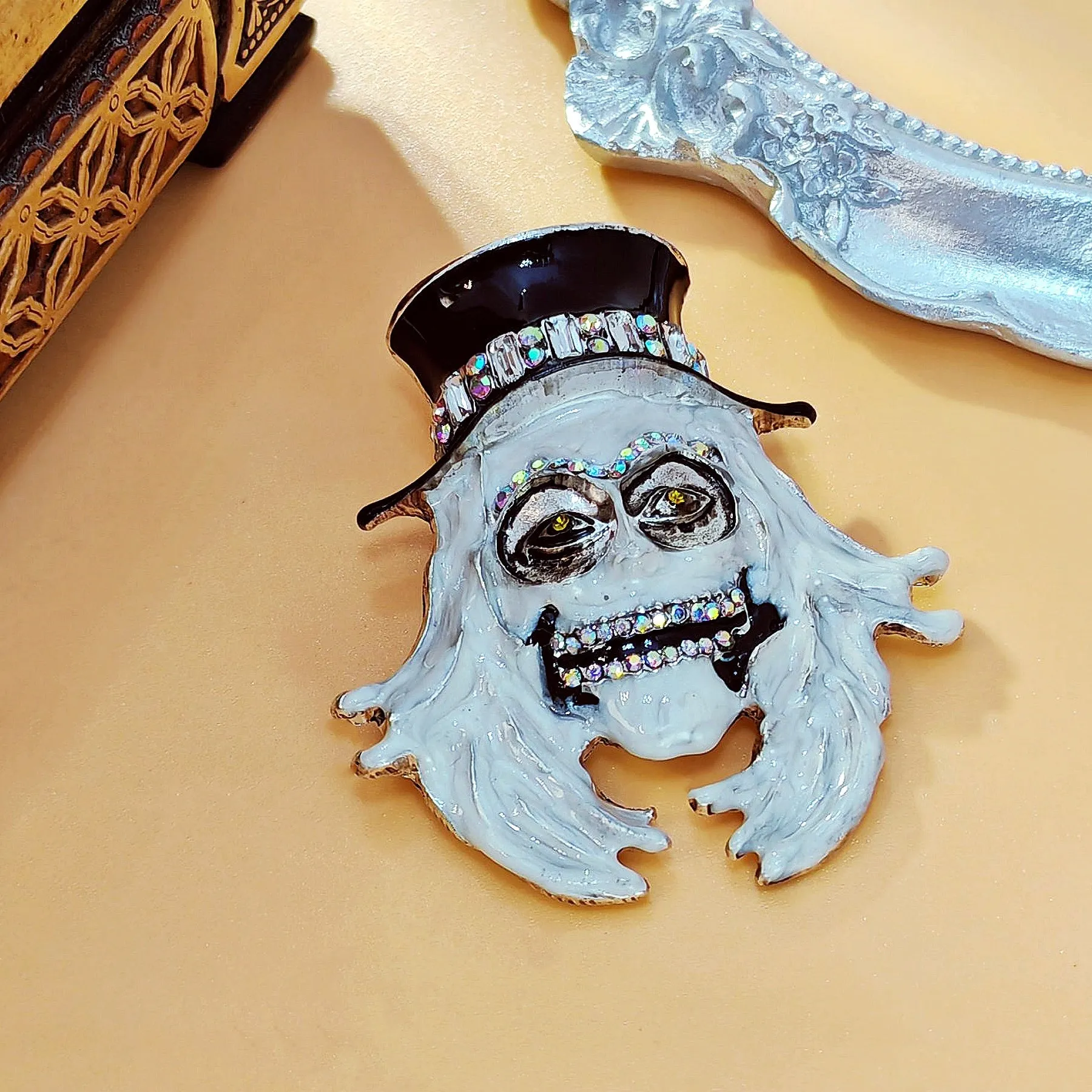Punk Style Enamel Wear Hat Skull Skeleton Brooches Halloween Festival Jewelry