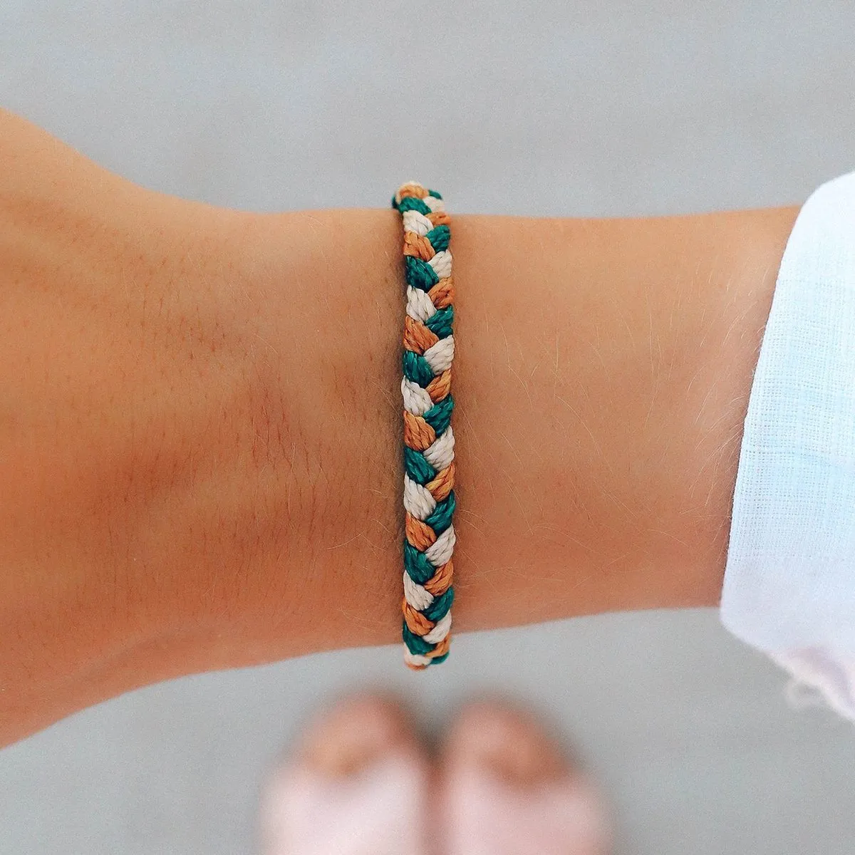 Pura Vida Multi Braided Bracelet ~ Peak