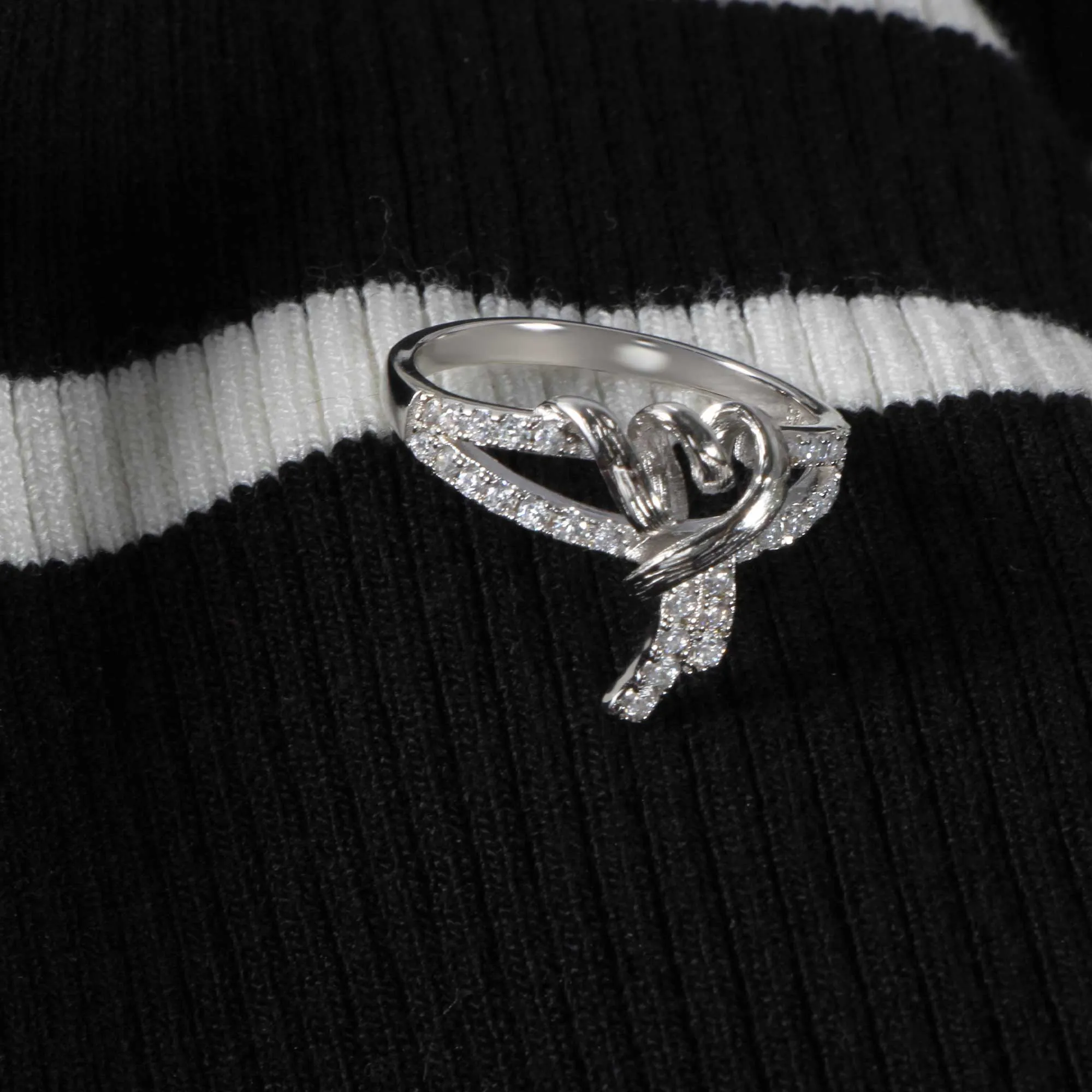 Royal Love Twisted Diamond Silver Ring