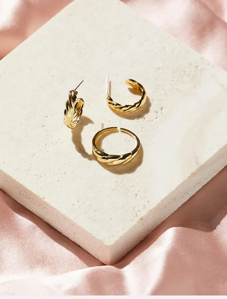 Sable Ring - Gold