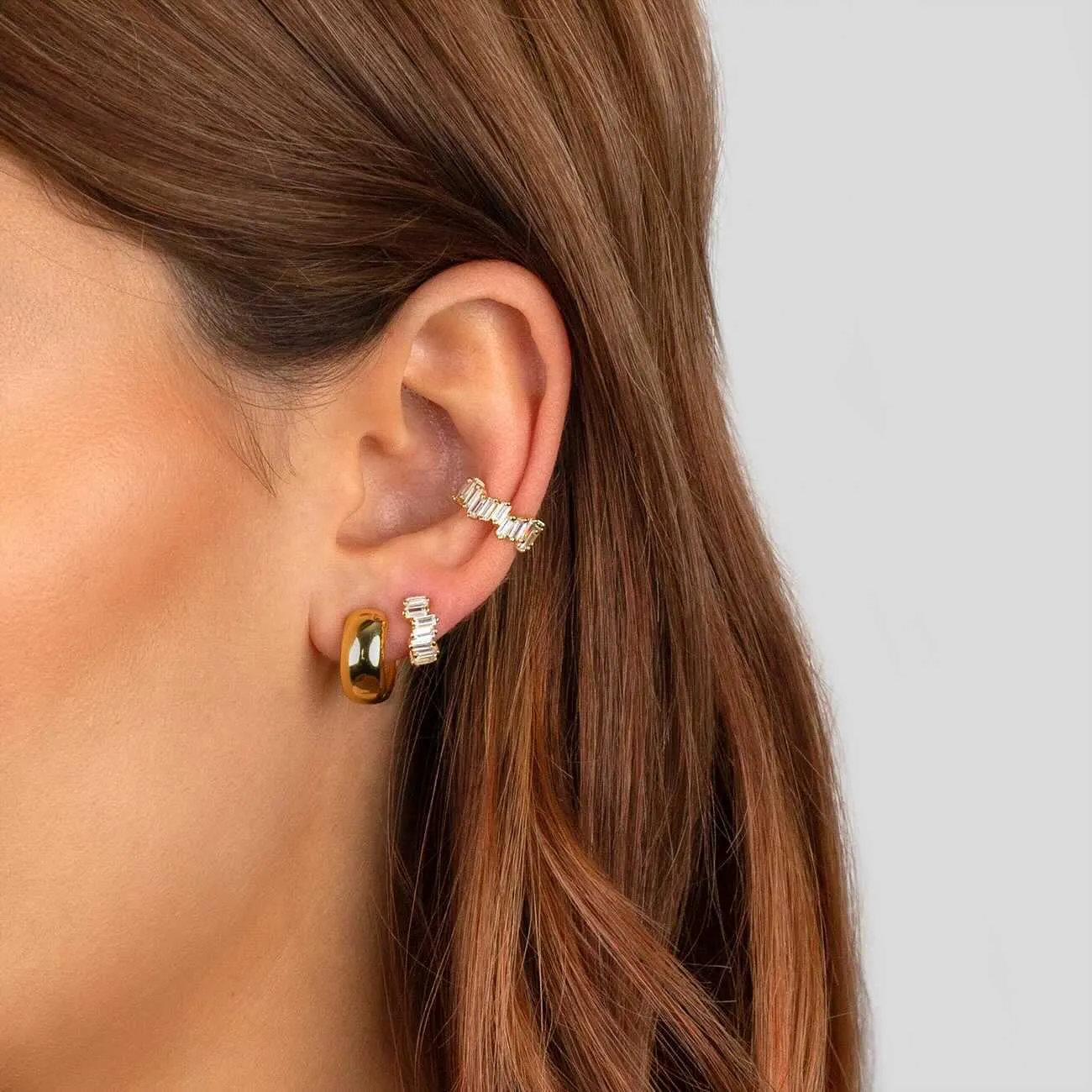Scattered Baguette Ear Cuff
