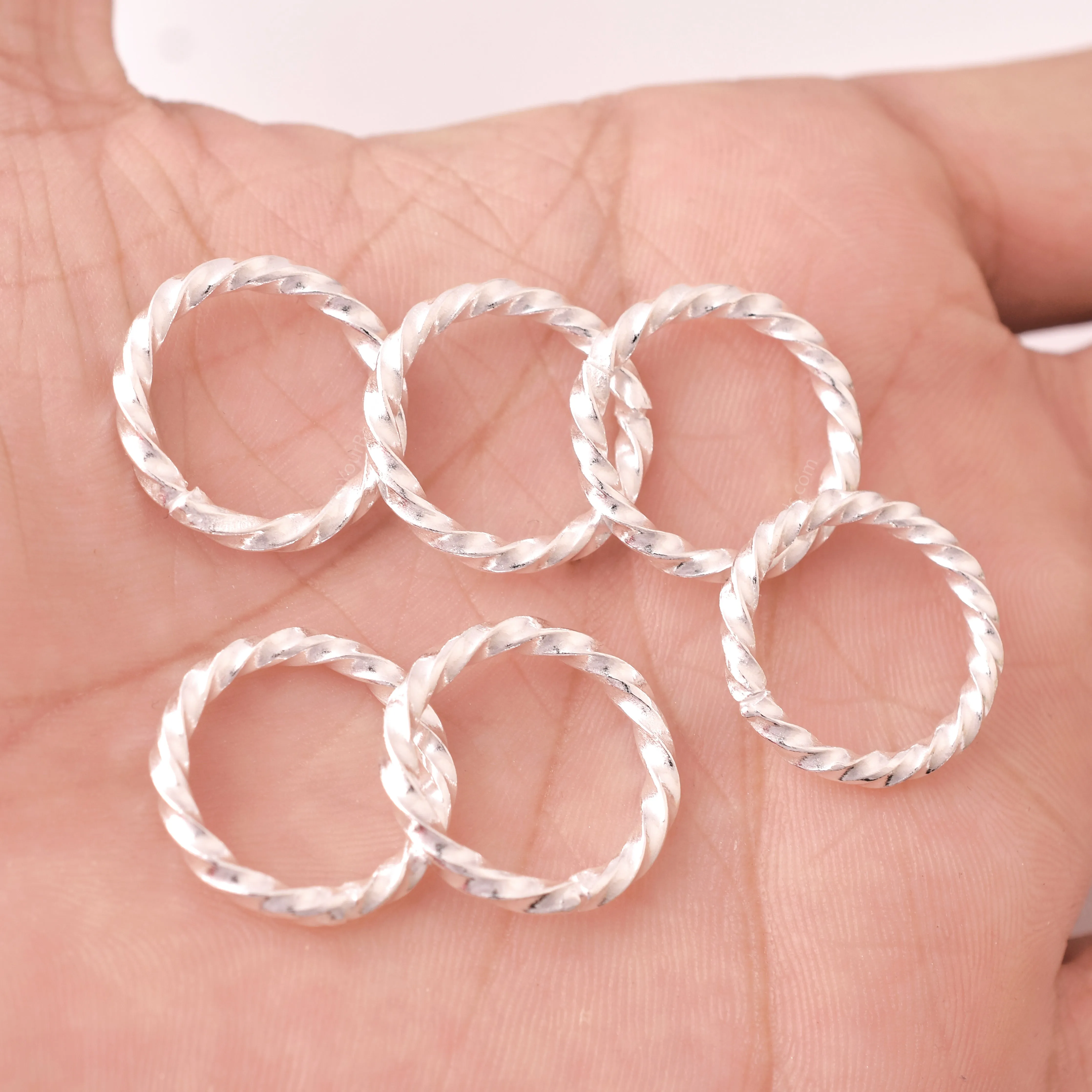 Silver Plated Closed Twisted Wire Jump Rings - 20mm