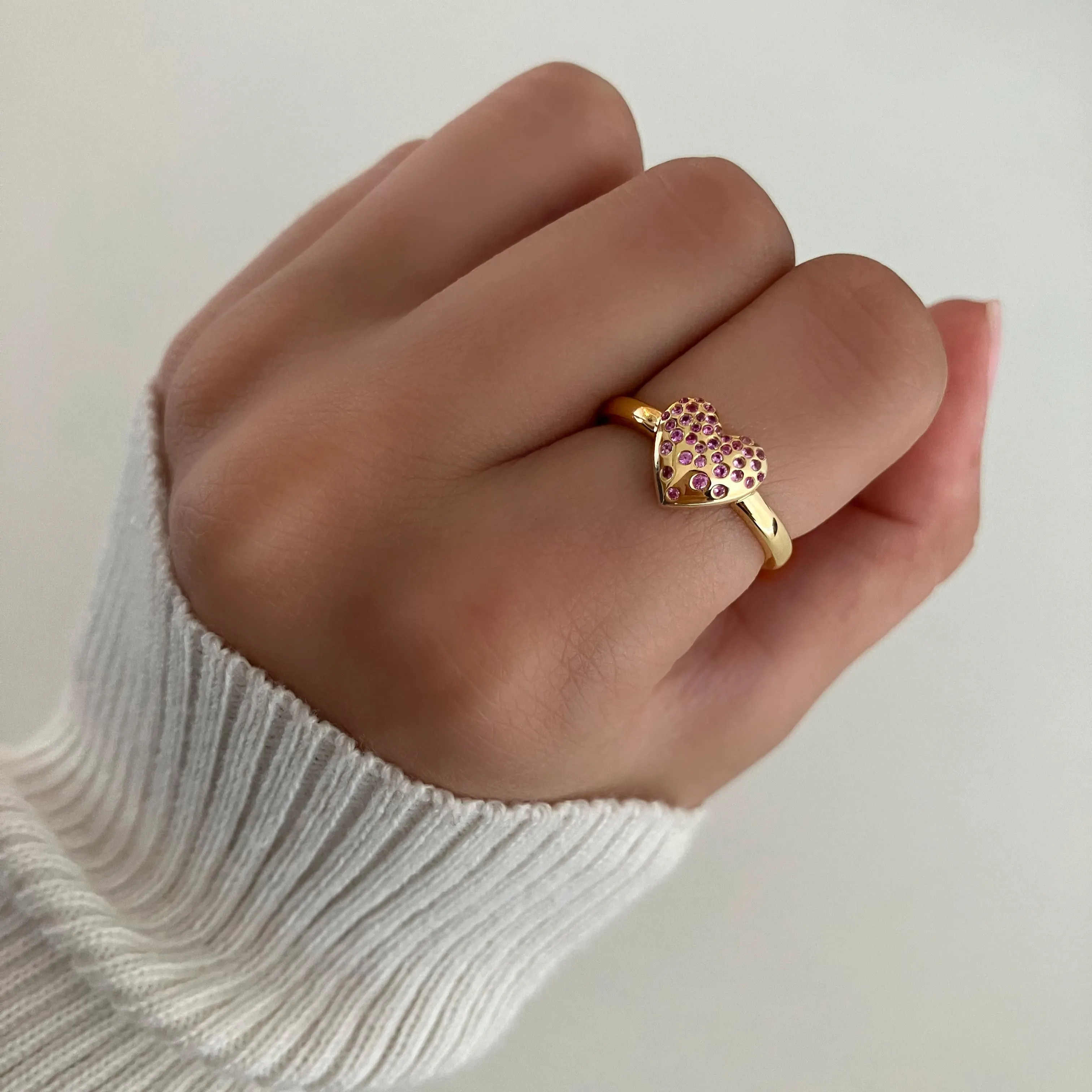 Small Dripping Scattered Heart Gemstone Ring