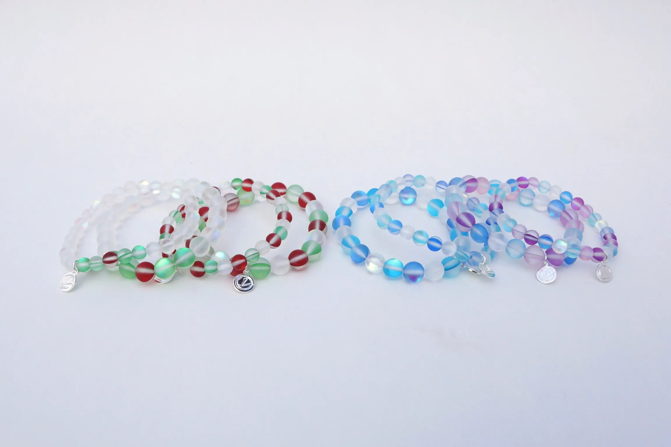 Sparkling Snow 8 mm Moonstone