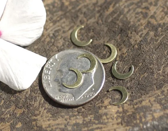 Tiny metal blanks, Crescent Moon, 6mm, Soldering blank