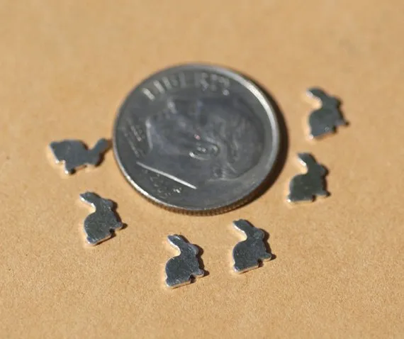 Tiny metal Bunny Rabbit