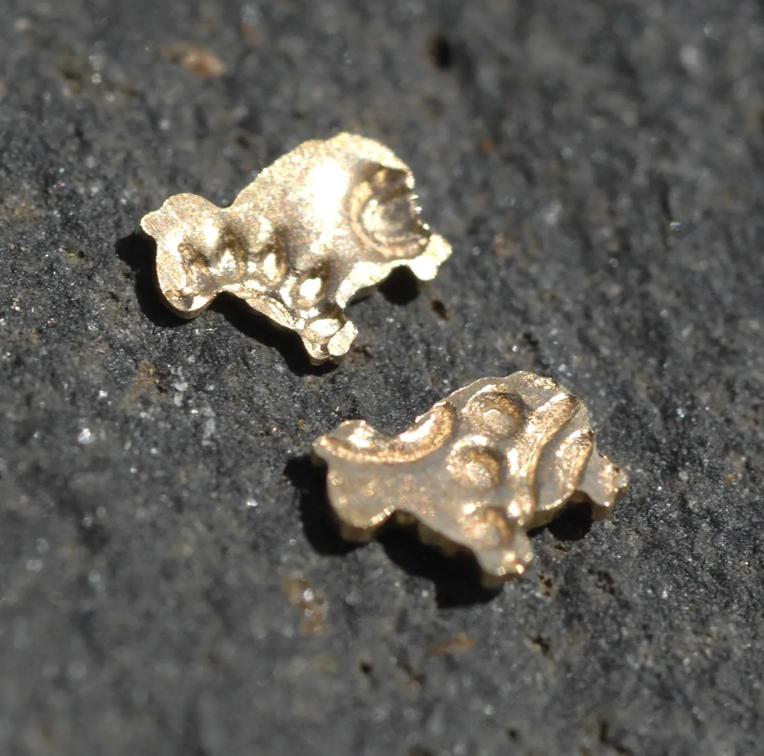 Tiny Metal Paisley Sheep