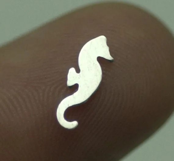 Tiny metal Seahorse blanks, Mini Seahorses