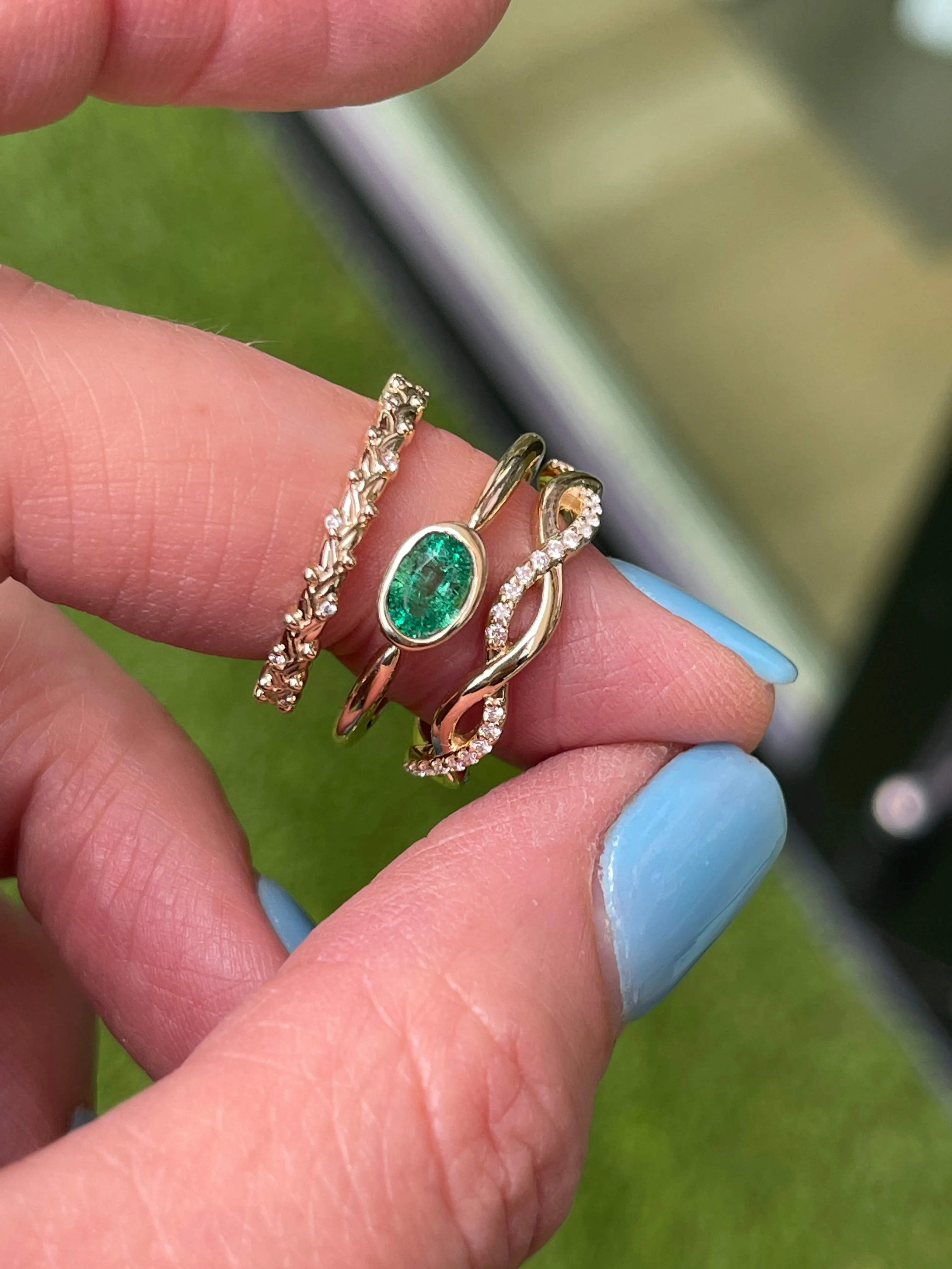 Twisted Half Diamond Band