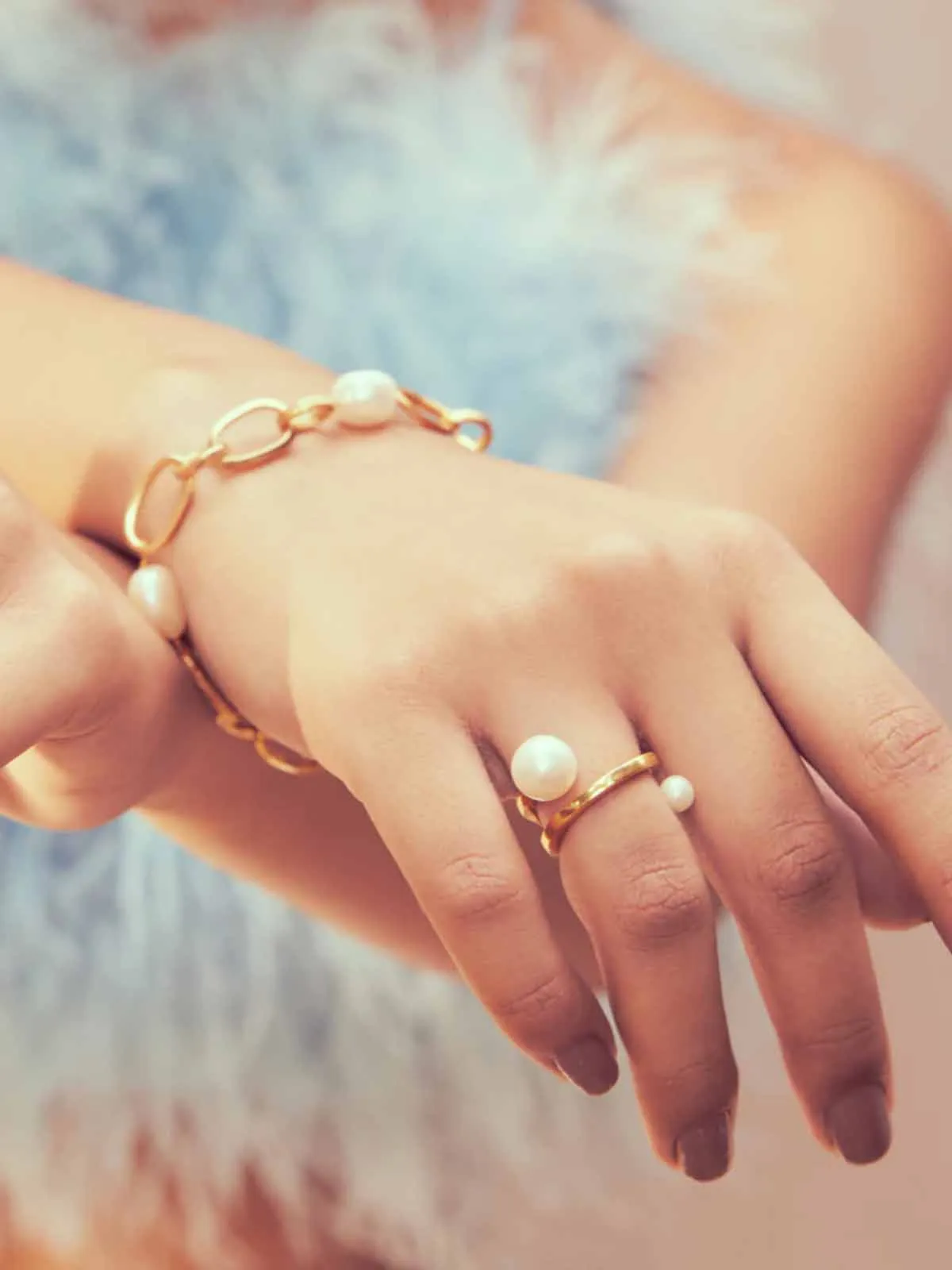 Twisted Pearl Dot Ring