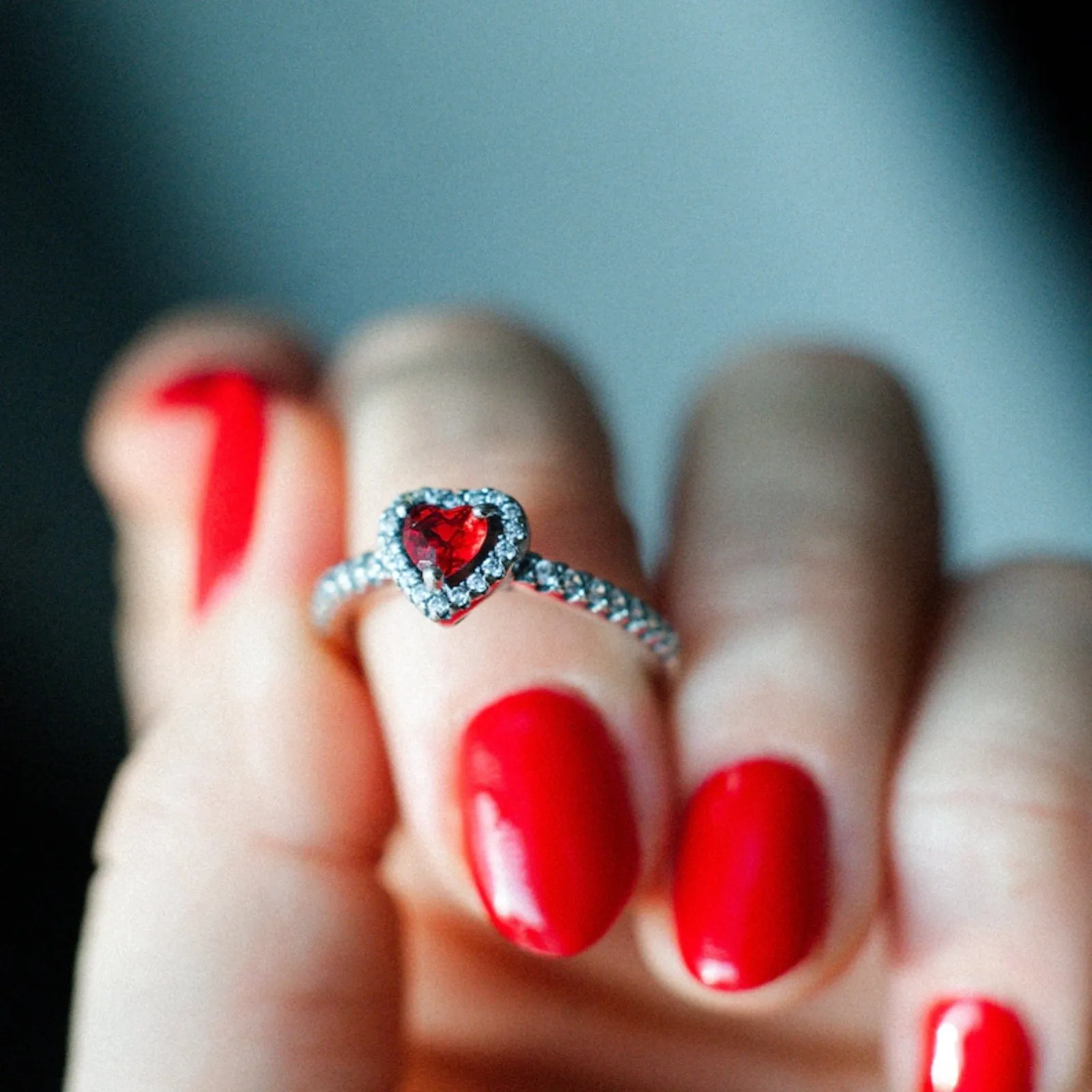 Zarkan Red Heart Shining Minimal Silver Rings
